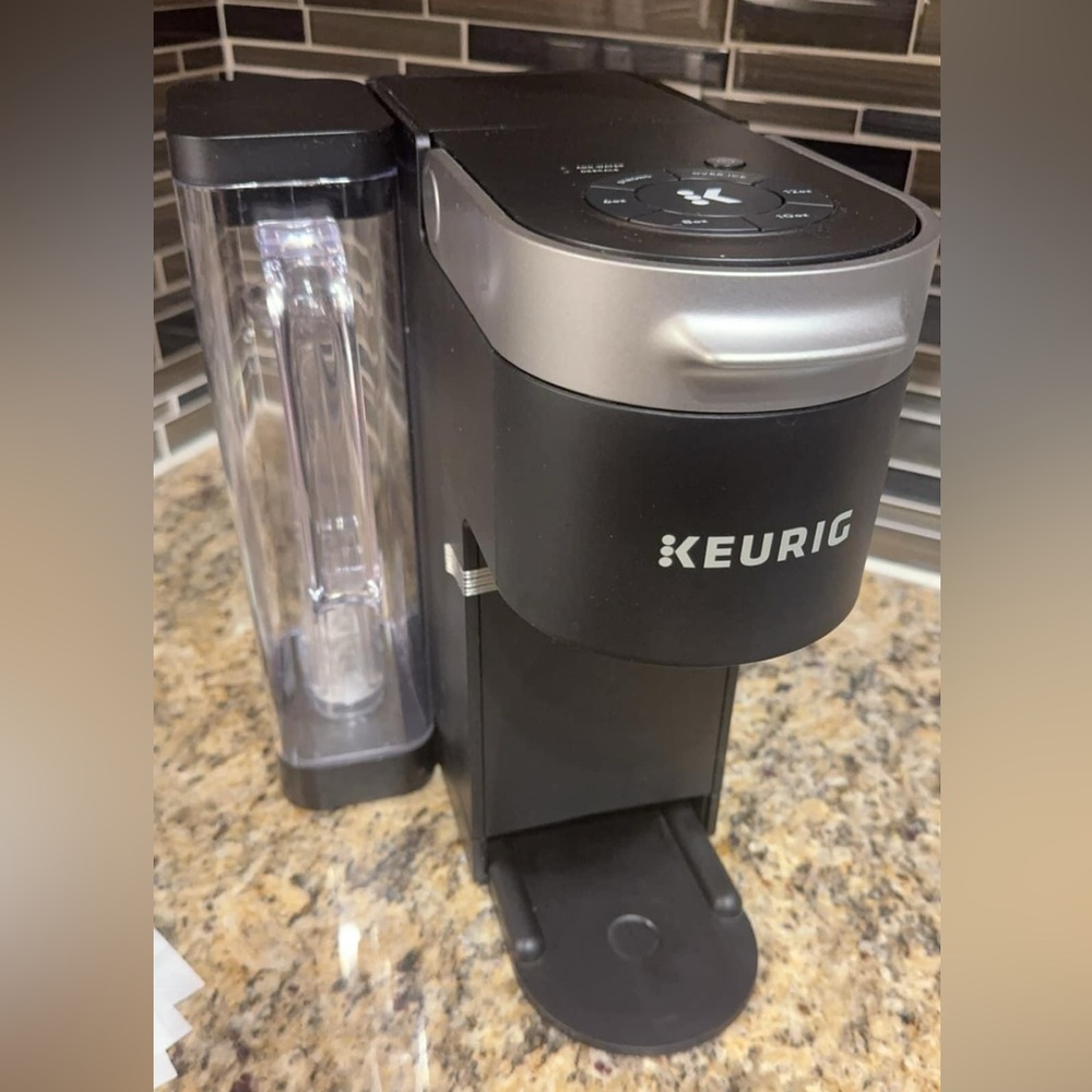 Keurig - only used it for a month or two. Just like new